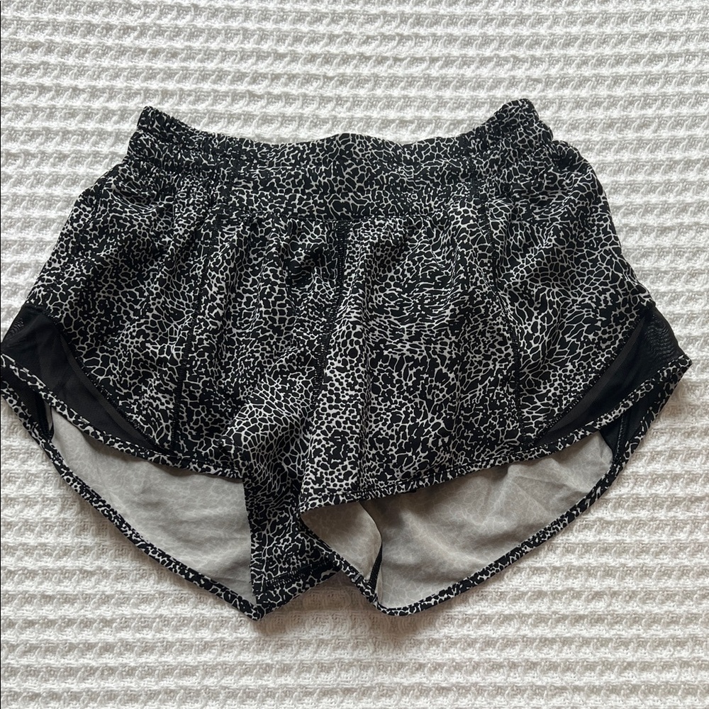 Lululemon Hotty Hot Shorts